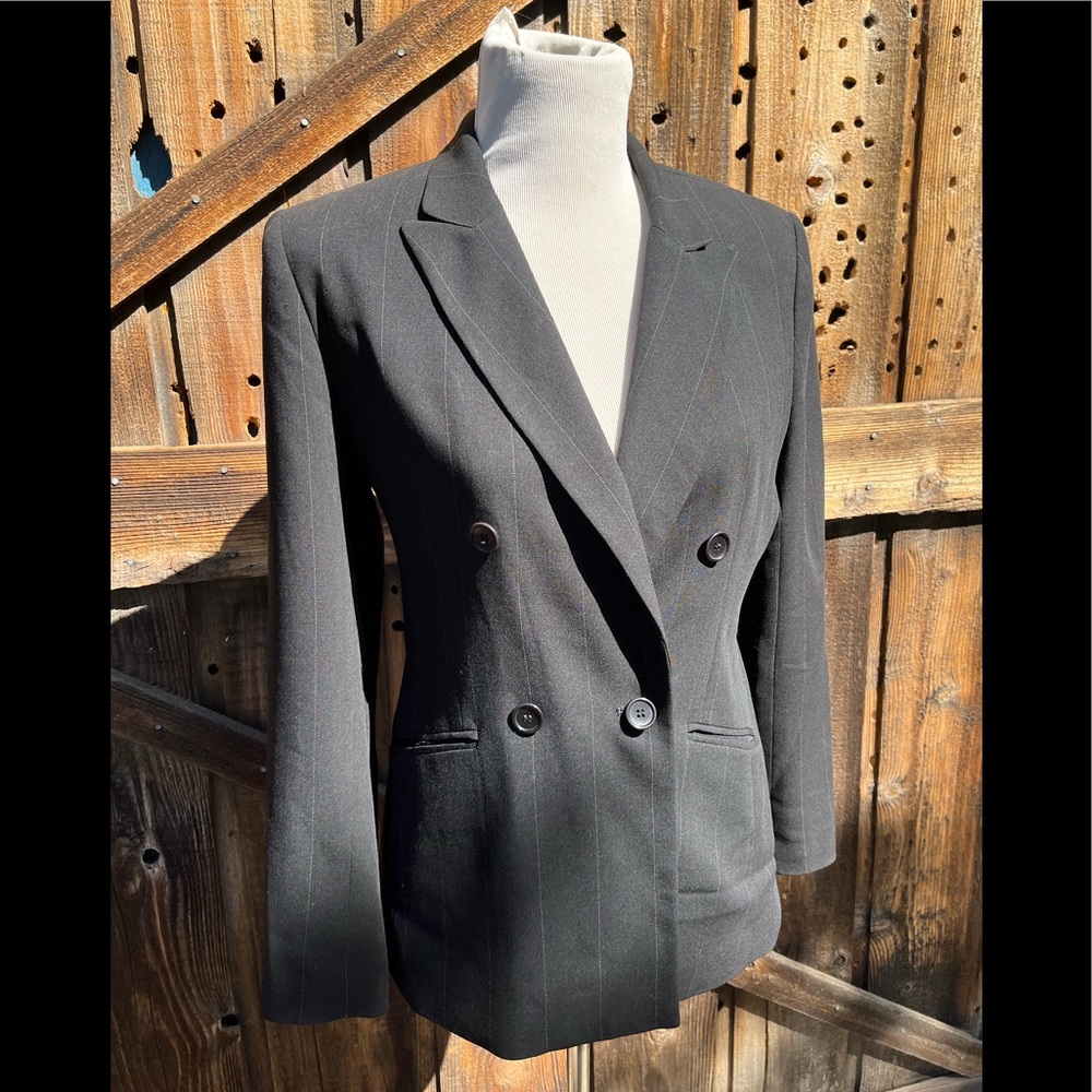 ANN TAYLOR Button Front Black Pinstripe Blazer/Jacket Women's Size 4